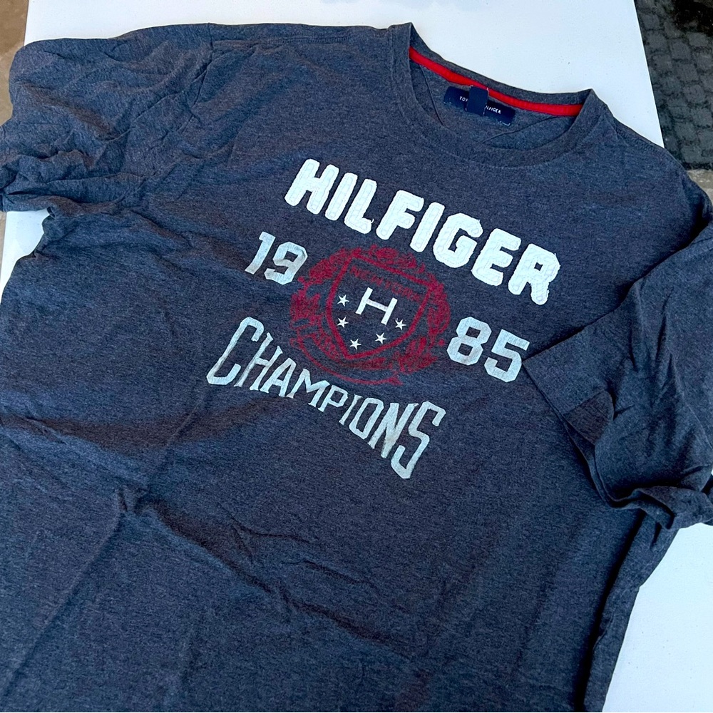 Tommy Hilfiger Men’s Tee